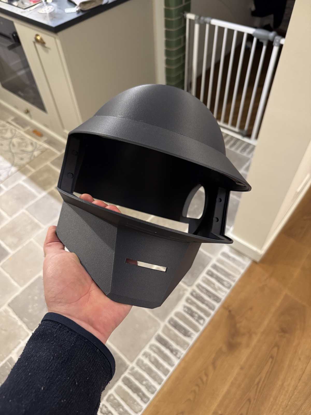 Assembled shell, front view